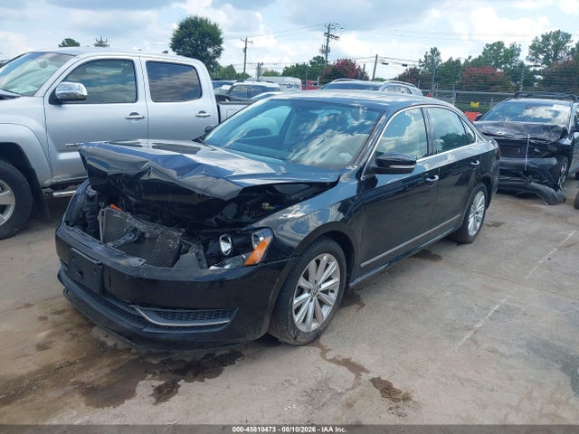 2012 Volkswagen Passat 2.5l Sel მანქანა იყიდება აუქციონზე, vin: 1VWCH7A32CC075175, აუქციონის ნომერი: 45810473