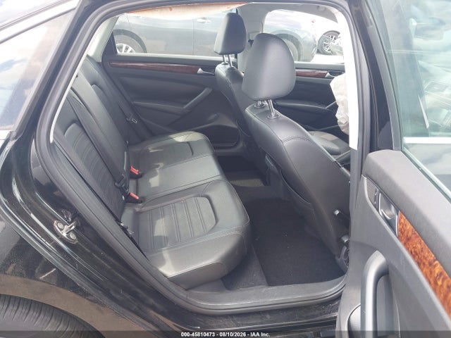 2012 Volkswagen Passat 2.5l Sel მანქანა იყიდება აუქციონზე, vin: 1VWCH7A32CC075175, აუქციონის ნომერი: 45810473