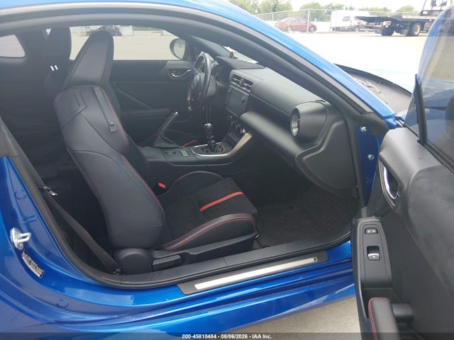 Subaru Brz Limited 2022 JF1ZDBE17N9700115 Image 5