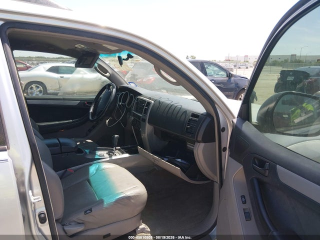 45810509 :رقم المزاد ، JTEZU14R858032659 vin ، 2005 Toyota 4runner Sr5 V6 مزاد بيع