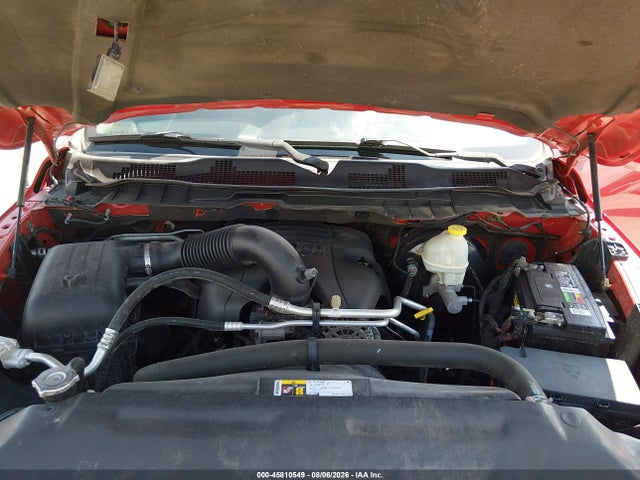 45810549 :رقم المزاد ، 1C6RR7MT1FS642807 vin ، 2015 Ram 1500 Sport مزاد بيع