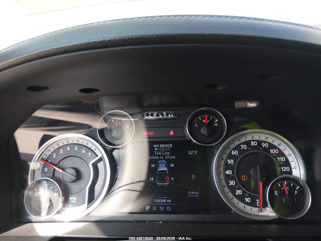 45810549 :رقم المزاد ، 1C6RR7MT1FS642807 vin ، 2015 Ram 1500 Sport مزاد بيع