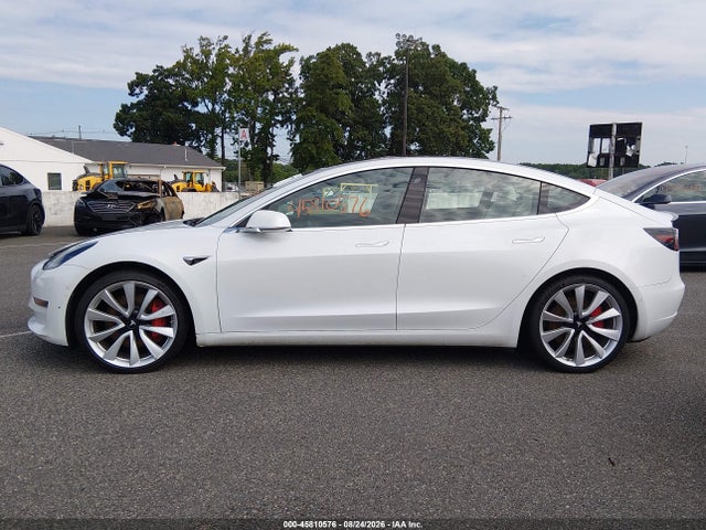 Продаж на аукціоні авто 2018 Tesla Model 3 Long Range/performance, vin: 5YJ3E1EB5JF055951, номер лоту: 45810576
