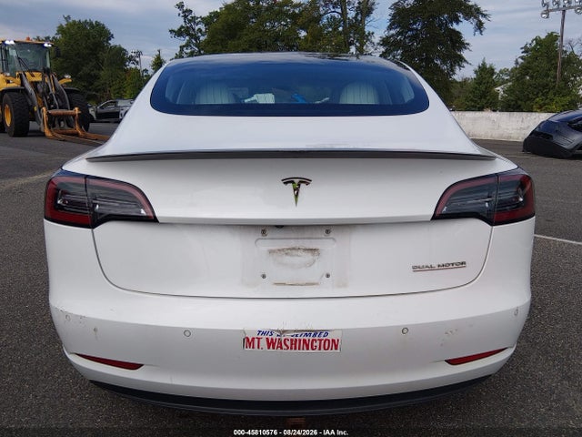Продаж на аукціоні авто 2018 Tesla Model 3 Long Range/performance, vin: 5YJ3E1EB5JF055951, номер лоту: 45810576