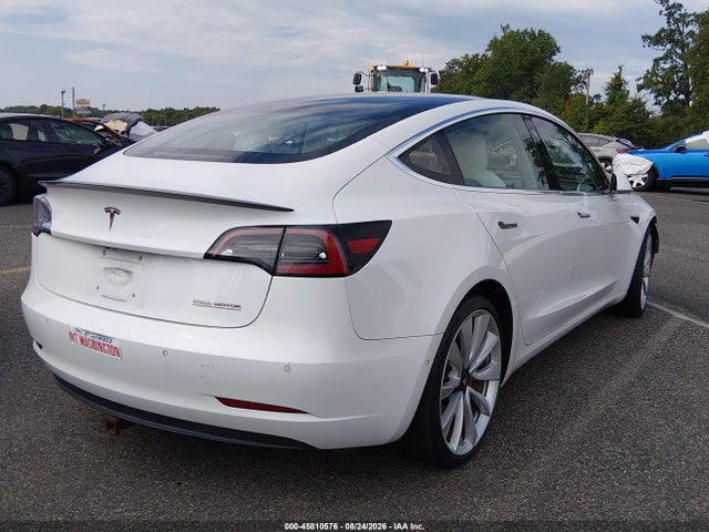 Продаж на аукціоні авто 2018 Tesla Model 3 Long Range/performance, vin: 5YJ3E1EB5JF055951, номер лоту: 45810576