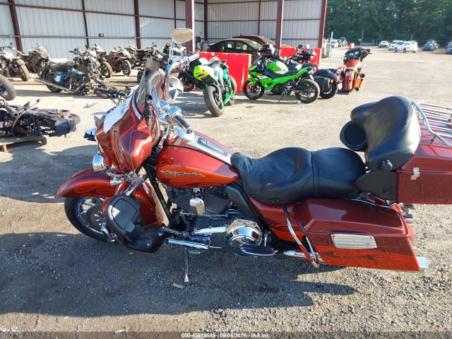 Продаж на аукціоні авто 2010 Harley-davidson Flhtcuse5, vin: 1HD1PR815AB952157, номер лоту: 45810585
