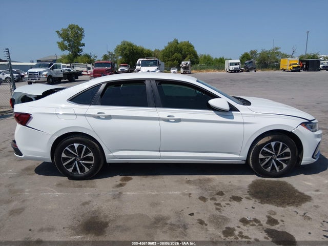 Продаж на аукціоні авто 2025 Volkswagen Jetta 1.5t S, vin: 3VW5X7BU1SM045181, номер лоту: 45810603