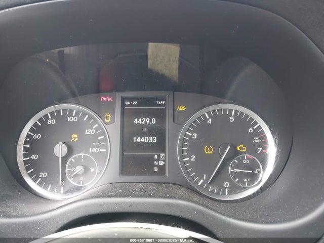 45810607 :رقم المزاد ، WD4PG2EE3J3411912 vin ، 2018 Mercedes-benz Metris مزاد بيع