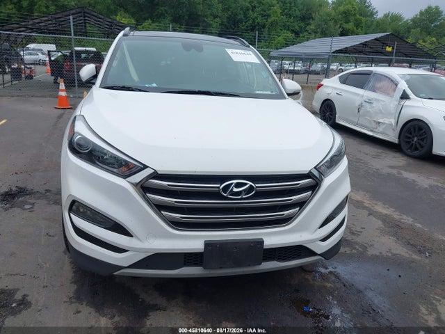 2017 Hyundai Tucson Limited მანქანა იყიდება აუქციონზე, vin: KM8J3CA27HU276057, აუქციონის ნომერი: 45810640