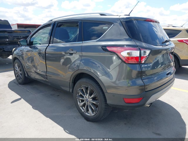 1FMCU0J96HUD92285 Ford Escape Titanium
