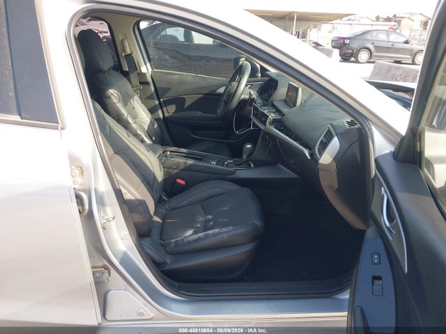 2017 Mazda Mazda3 Sport მანქანა იყიდება აუქციონზე, vin: 3MZBN1U71HM153841, აუქციონის ნომერი: 45810654