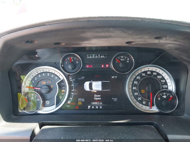 3C6RR7LT3HG524267 RAM 1500 Big Horn 4x4 5&#039;7 Box