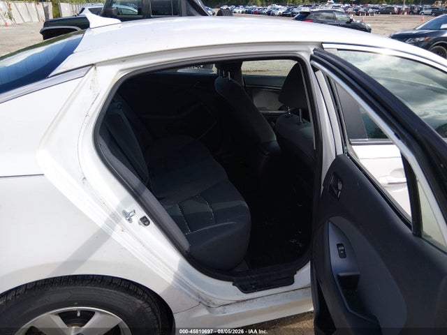 Auction sale of the 2015 Kia Optima Lx, vin: KNAGM4A75F5664227, lot number: 45810697