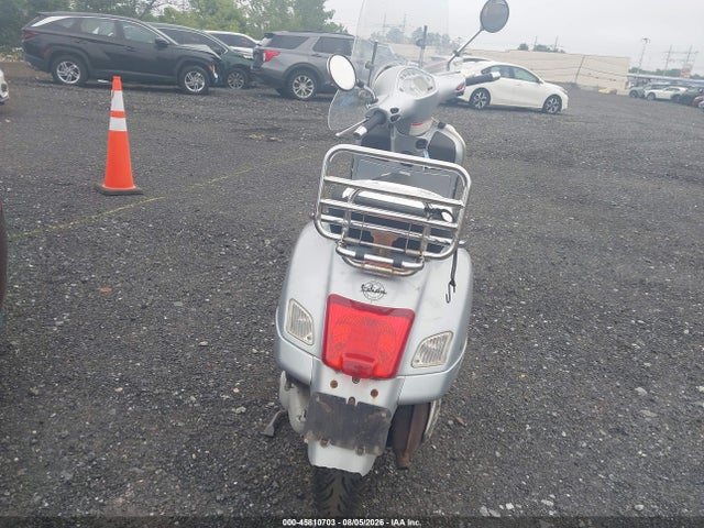 Aukcja sprzedaży 2007 Vespa Gts 250, vin: ZAPM459L575005481, numer aukcji: 45810703