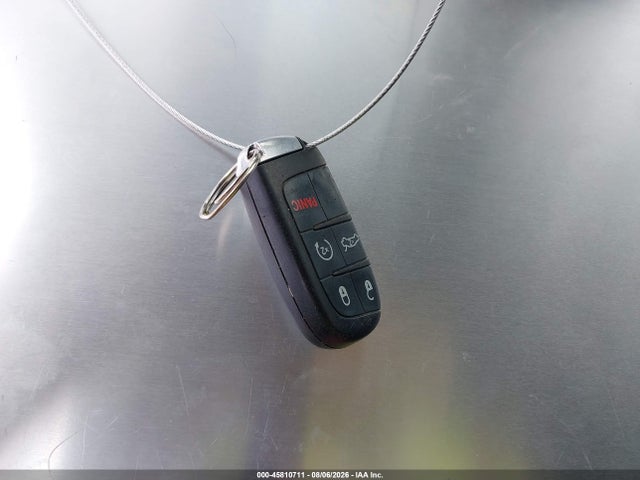 Продажа на аукционе авто 2016 Chrysler 300 300s Alloy Edition, vin: 2C3CCABG5GH324950, номер лота: 45810711
