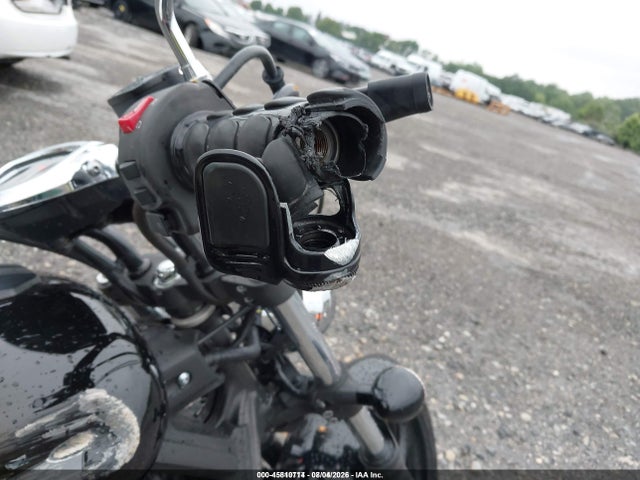Продаж на аукціоні авто 2013 Yamaha Xvs1300 Cu, vin: JYAVP33E4DA008656, номер лоту: 45810714