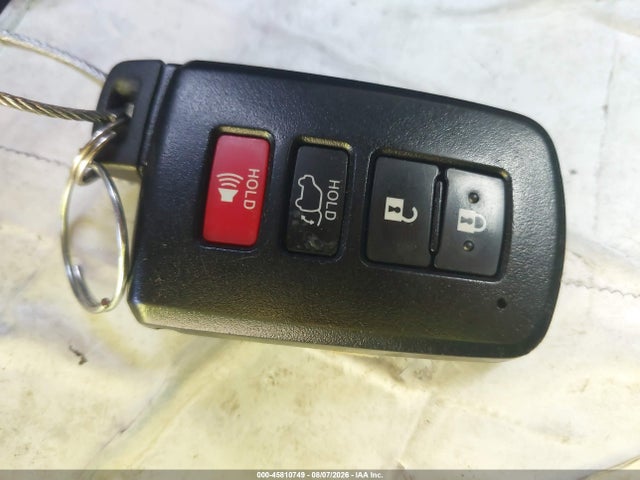 Toyota Rav4 Xle 2017 JTMWFREV7HJ106596 Image 11
