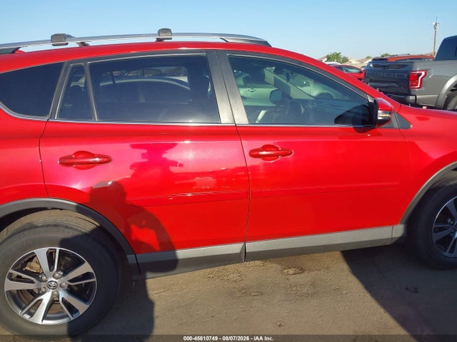 Toyota Rav4 Xle 2017 JTMWFREV7HJ106596 Image 13