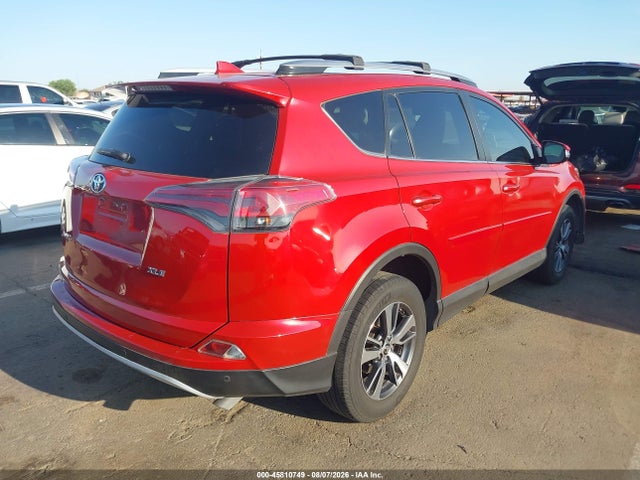 Toyota Rav4 Xle 2017 JTMWFREV7HJ106596 Image 4
