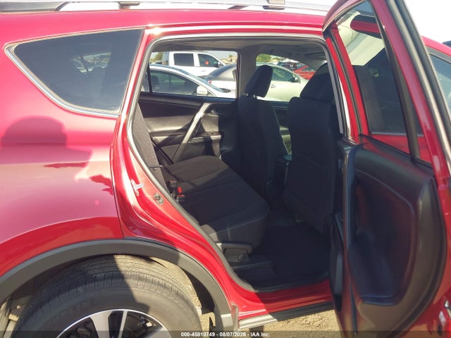 Toyota Rav4 Xle 2017 JTMWFREV7HJ106596 Image 8
