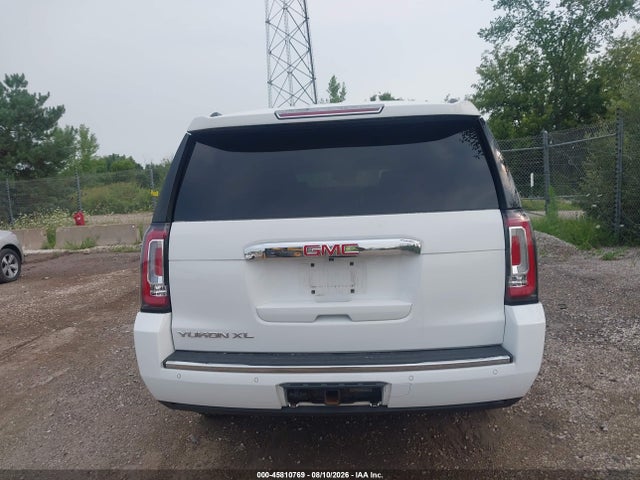 2015 Gmc Yukon Xl 1500 Denali მანქანა იყიდება აუქციონზე, vin: 1GKS2JKJ8FR714983, აუქციონის ნომერი: 45810769