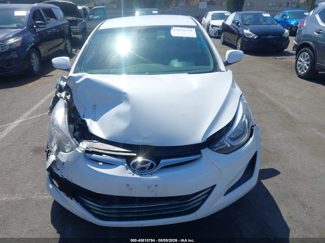 5NPDH4AE0FH593737 Hyundai ELANTRA SE