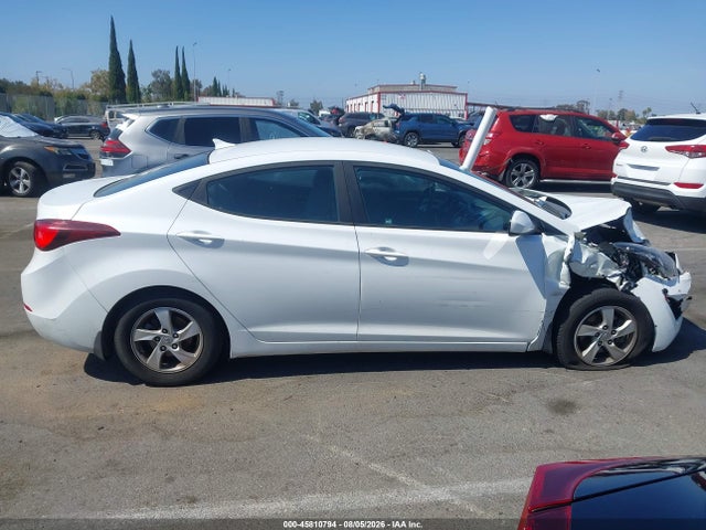 5NPDH4AE0FH593737 Hyundai ELANTRA SE