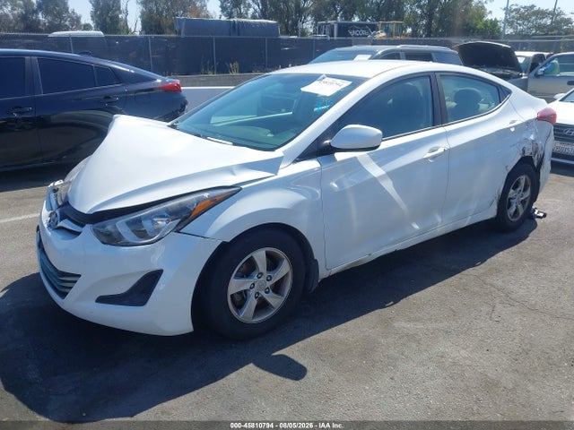 5NPDH4AE0FH593737 Hyundai ELANTRA SE