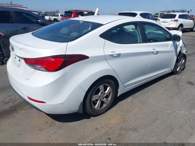 5NPDH4AE0FH593737 Hyundai ELANTRA SE