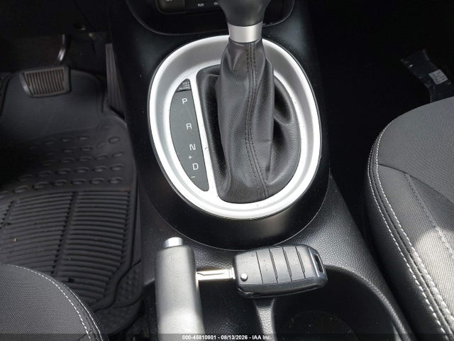 KIA Soul 2016 KNDJN2A27G7374852 Image 11