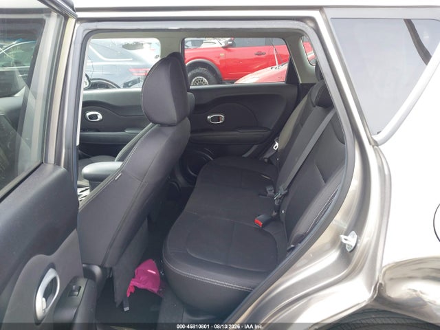 KIA Soul 2016 KNDJN2A27G7374852 Image 8