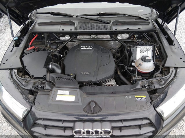 WA1CNAFY8K2063186 Audi Q5 45 Premium