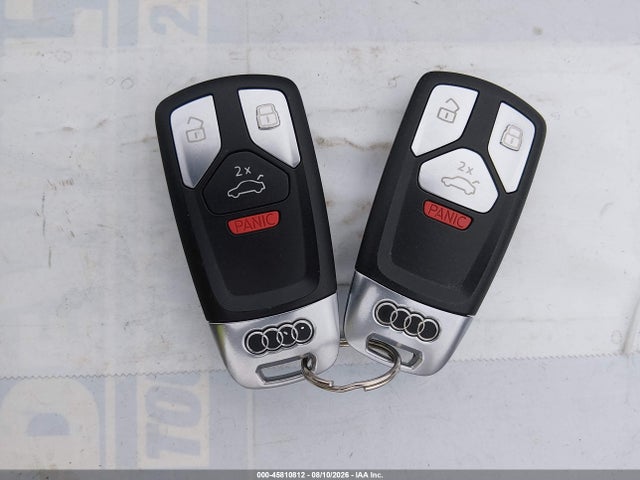 WA1CNAFY8K2063186 Audi Q5 45 Premium