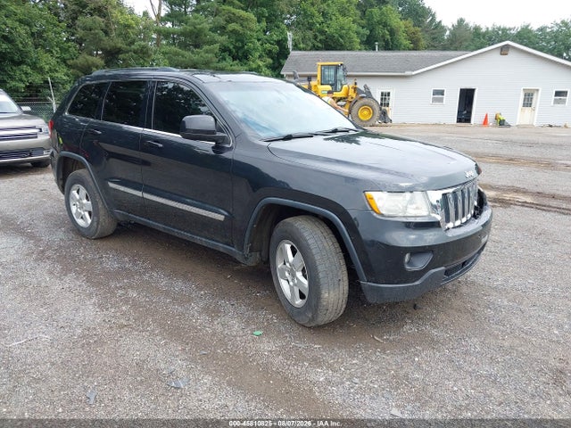 2013 Jeep Grand Cherokee Laredo მანქანა იყიდება აუქციონზე, vin: 1C4RJFAG6DC633495, აუქციონის ნომერი: 45810825