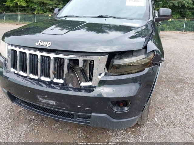2013 Jeep Grand Cherokee Laredo მანქანა იყიდება აუქციონზე, vin: 1C4RJFAG6DC633495, აუქციონის ნომერი: 45810825