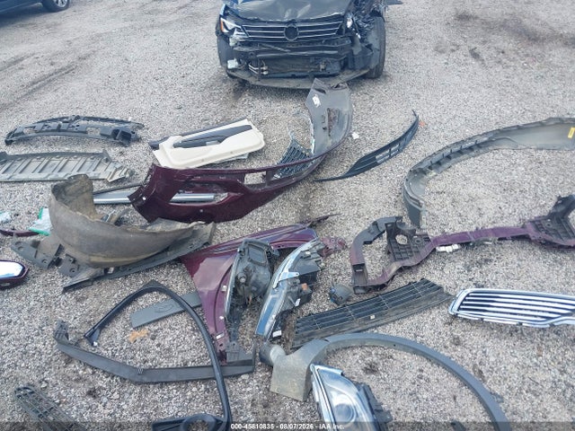 45810835 :رقم المزاد ، 5LMTJ3DHXHUL32908 vin ، 2017 Lincoln Mkc Reserve مزاد بيع