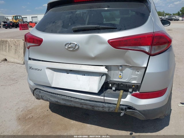 Продаж на аукціоні авто 2016 Hyundai Tucson Se, vin: KM8J33A44GU184033, номер лоту: 45810868