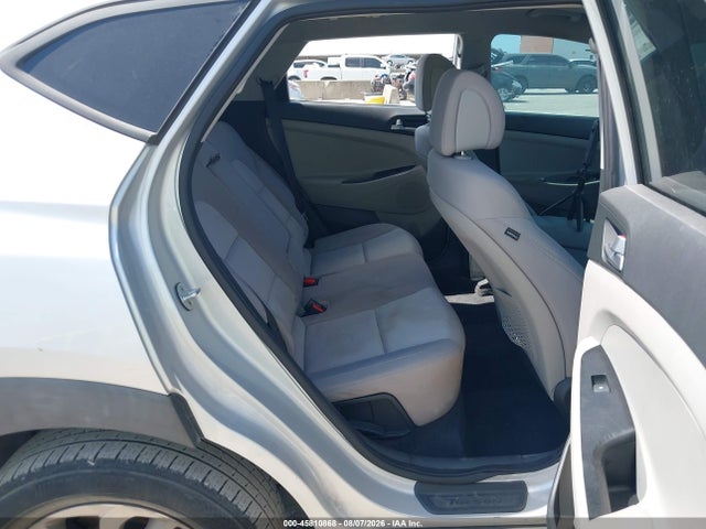 Продаж на аукціоні авто 2016 Hyundai Tucson Se, vin: KM8J33A44GU184033, номер лоту: 45810868