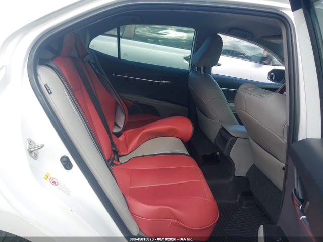Auction sale of the 2019 Toyota Camry Se, vin: 4T1B11HKXKU191872, lot number: 45810873