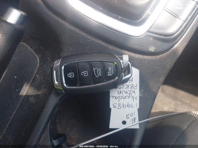 Продажа на аукционе авто 2018 Hyundai Kona Sel, vin: KM8K22AAXJU105107, номер лота: 45810883