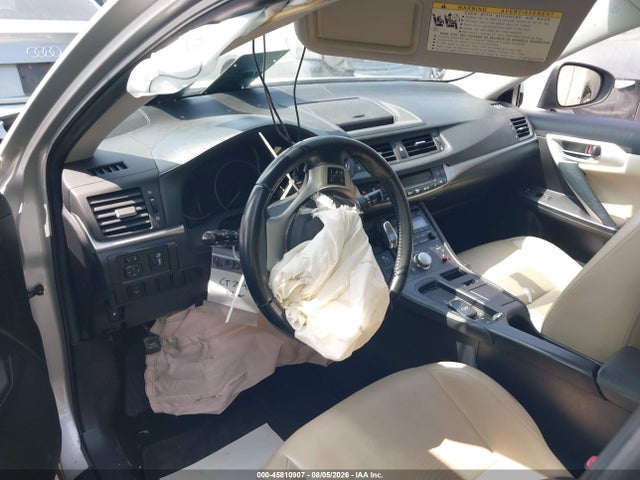 45810907 :رقم المزاد ، JTHKD5BH9C2105639 vin ، 2012 Lexus Ct 200h Premium مزاد بيع
