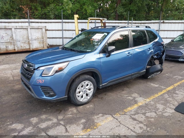 45810967 :رقم المزاد ، JF2SKACC6NH481347 vin ، 2022 Subaru Forester مزاد بيع