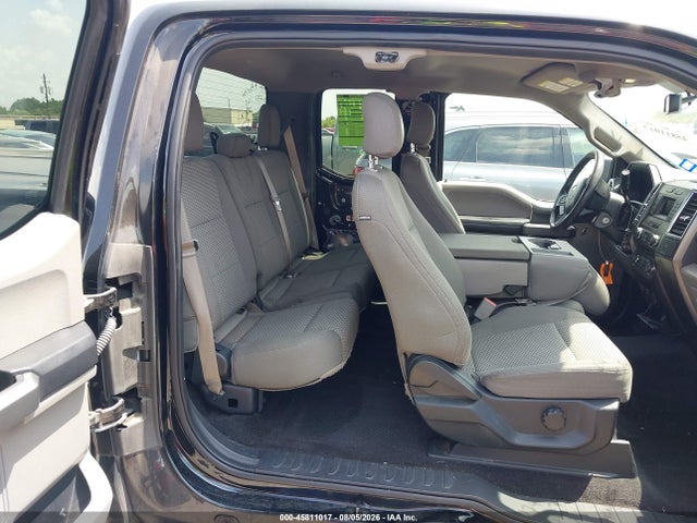 45811017 :رقم المزاد ، 1FTEX1CP7GKF63772 vin ، 2016 Ford F-150 Xlt مزاد بيع