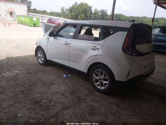 2023 Kia Soul S მანქანა იყიდება აუქციონზე, vin: KNDJ23AU4P7867162, აუქციონის ნომერი: 45811038