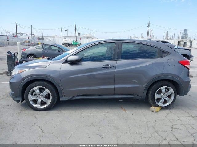 3CZRU5H35HM703734 Honda HR-V LX
