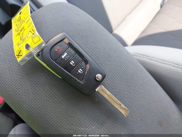 5YFB4MDE8RP139337 Toyota COROLLA LE