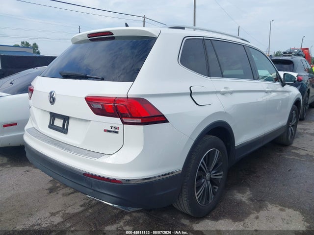 45811133 :رقم المزاد ، 3VV2B7AX9JM073973 vin ، 2018 Volkswagen Tiguan 2.0t Se/2.0t Sel مزاد بيع