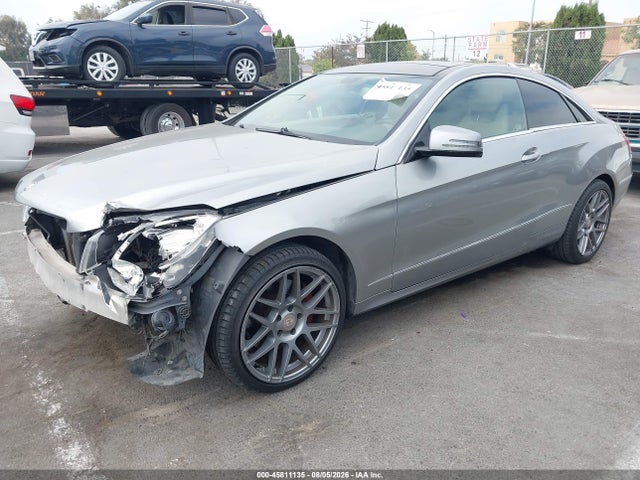 Продажа на аукционе авто 2010 Mercedes-benz E 350, vin: WDDKJ5GB2AF037419, номер лота: 45811135