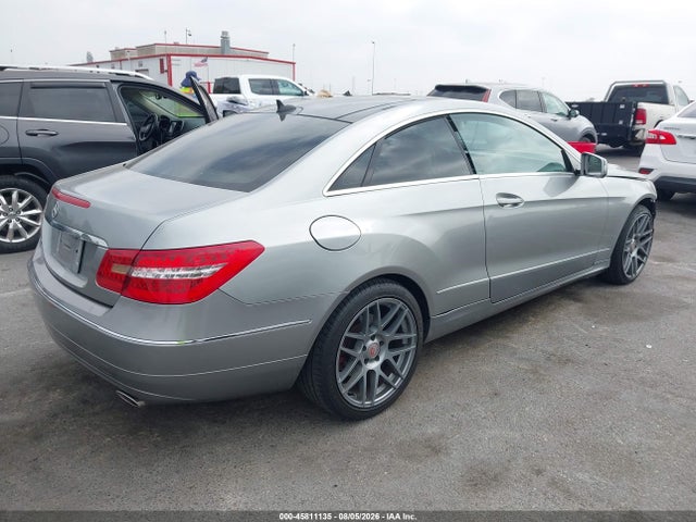 Продажа на аукционе авто 2010 Mercedes-benz E 350, vin: WDDKJ5GB2AF037419, номер лота: 45811135