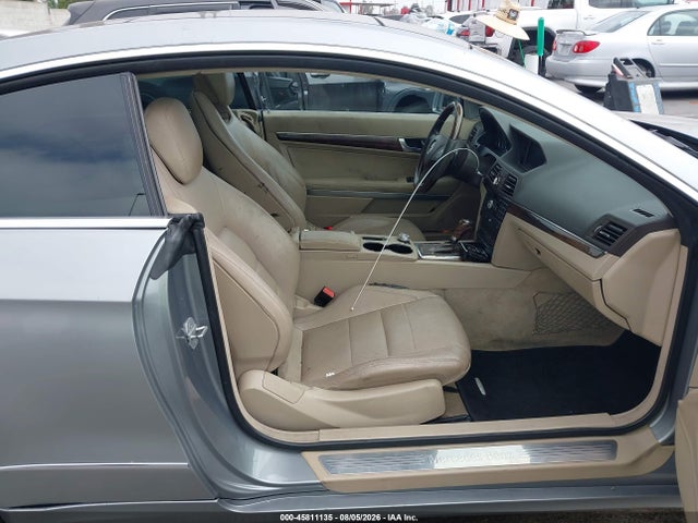 Продажа на аукционе авто 2010 Mercedes-benz E 350, vin: WDDKJ5GB2AF037419, номер лота: 45811135